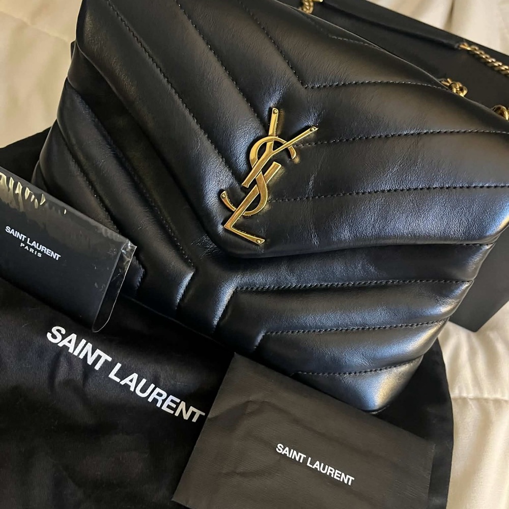 💯 Authentic Saint Laurent lou lou Black Shoulder Bag